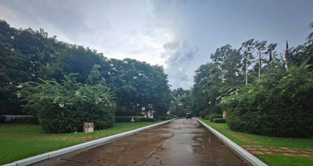 exit of sofitel angkor phokeethra
